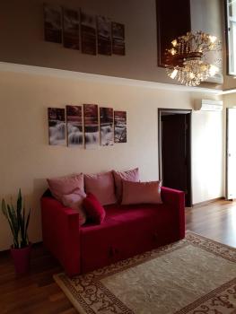 Апартаменты с балконом, Kharkiv (photo 4)
