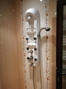 Sunny Downtown Apartment for 4, Sofia (photo 4)
