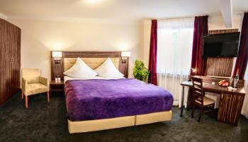 Hotel Famosa, Düsseldorf (photo 3)