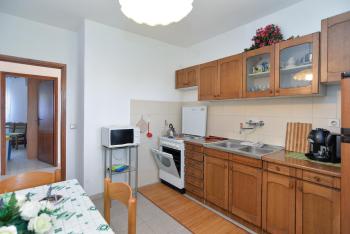 Apartment with nice terrace 684, Štinjan (fotografie 4)