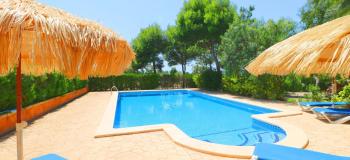 Can Crestall, Campos (foto 5)