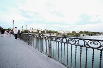 Apartamento Sevilla- Los Remedios, Sevilla (Foto 2)