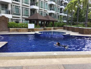 Condo at Parkside Villas across the airport, Manila (fotografie 3)
