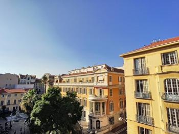Nestor&Jeeves - COTE PIETONNE - Central - By sea - Pedestrian zone, Nice (photo 3)