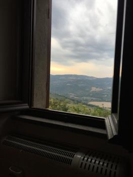 House in Central Todi with Sensational Views of Surrounding Countryside, Todi (foto 2)
