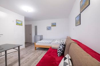 Studio Southwest 2 with AirCon & FREE Parking, Ljubljana (Foto 4)