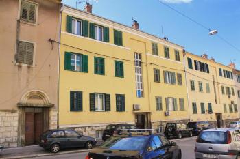 Apartments with WiFi Split - 8630, Split (photo 5)