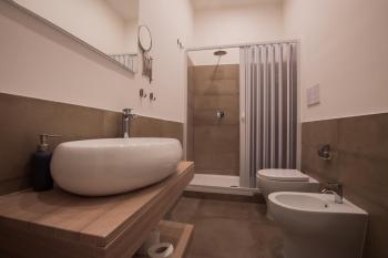 Interno 10 Cavour, Neapel (Foto 5)