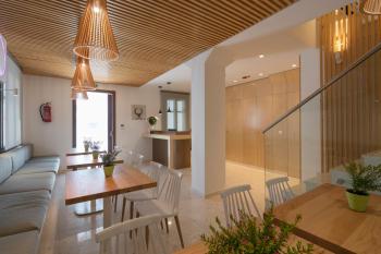 8kto, Skiathos Town (photo 2)
