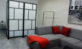 RR bus station apartment, Братислава (фото 4)