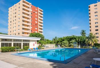 Ambleside & Turtle beach towers, Ocho Rios (zdjęcie 2)