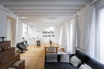 Apartamento minimalista en el corazón de Bilbao, Bilbao (foto 2)