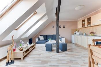Jane's Attic Apartment, Praha (fotografie 5)