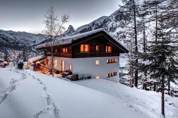 Chalet A la Casa, Zermatt (photo 2)