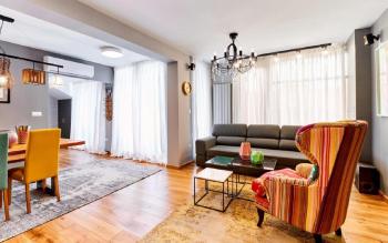 Stylish and High-end Designer Apartments in City Center, Sofia (photo 4)