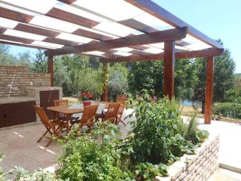 Rustic Home with pool, Citta' Sant'Angelo (photo 3)