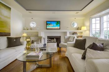 A Touch of Cape Cod in West Hollywood, Los Angeles (photo 5)