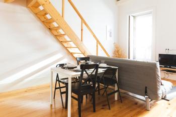 Aposentus -Romantic Mezzanine Apartment With a Balcony, Porto (fotografie 2)