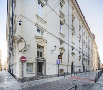 Yuri’s Home, Turin (photo 3)