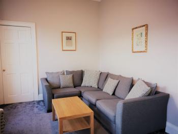Heritage City - Central York Place Apt, Edinburgh (photo 3)