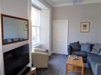 Heritage City - Central York Place Apt, Edinburgh (photo 5)