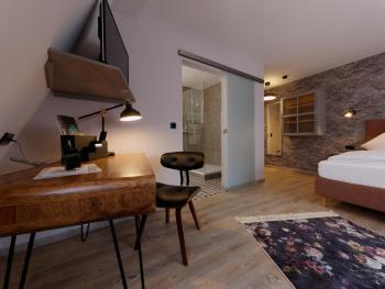 Hotel - Weinbar FAHR AWAY, Volkach (foto 3)