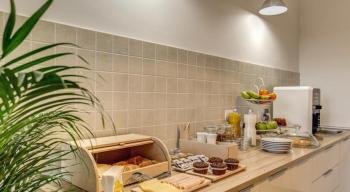 YH SUITE 131, Rome (photo 5)
