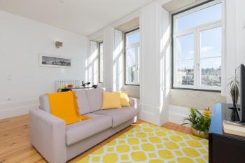 Host Wise - Colorful Stunning Sunlit Flat, Porto (fotografie 4)