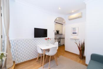 Apartamentos Gran Via, Madrid (fotografie 4)