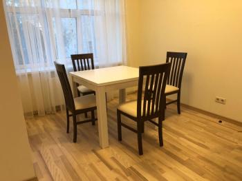 Riverside Embassy apartment 2. Spacious/free parking, Riga (foto 4)
