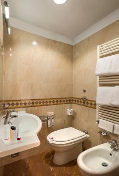 Lancaster Hotel, Милан (фото 4)