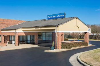 Days Inn & Suites by Wyndham Rocky Mount Golden East, Rocky Mount (foto 2)