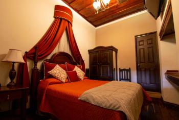 Hotel La Catedral, Antigua Guatemala (photo 3)