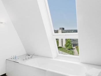 THE RED - Living Suites by the Rhine, Düsseldorf (photo 4)