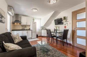 Apartments and Rooms Villa Erede, Split (photo 2)