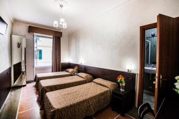 Funny Holiday Guest House, Řím (fotografie 4)