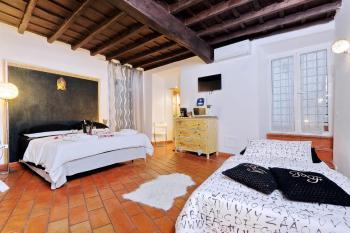 3Chic Maison Colosseo, Рим (фото 2)