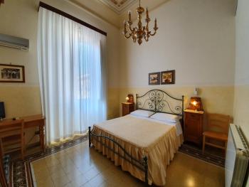 Albergo Cavour, Palermo (photo 2)