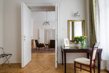 Belle Epoque II, luxury suite 50m to Main Square, Cracovie (photo 3)