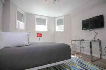 Stylish Studio in Brookline-5min train to Boston.. #2, Бруклин (фото 3)