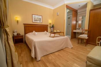 Luxury Rooms H 2000 Roma, Řím (fotografie 3)