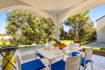 Apartment in pinewood near the sea, Nerezine (Foto 2)
