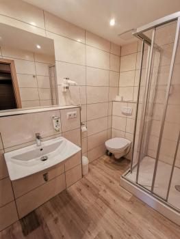 Wald-Hotel, Ostseebad Sellin (fotografie 3)