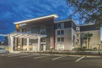 La Quinta Inn & Suites by Wyndham Myrtle Beach - N Kings Hwy, Myrtle Beach (fotografie 3)