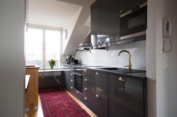 2ndhomes 2BR City Center Penthouse with Balcony and Sauna, Helsinki (photo 5)