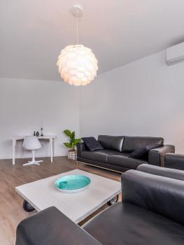 Stylish 2BD Flat with Balcony & Fast WiFi - Lozenets by Flat Mаnager, Sofia (foto 3)