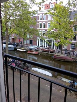 Jordaan Canal View Apartment, Amsterdam (photo 4)