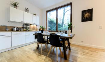 90sqm 2BR Design Gem - outdoor terrace, Berlin (zdjęcie 4)