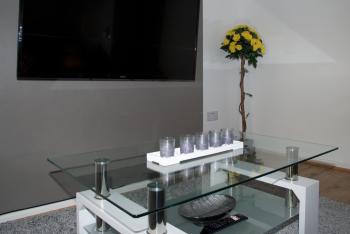 Stylish and Comfortable Home Away From Home, Liverpool (photo 5)