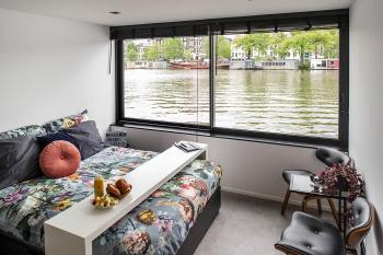 Houseboat Amsterdam - Room with a view, Amsterdam (photo 2)